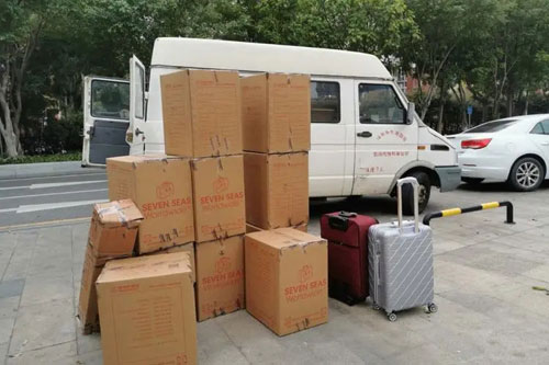 云安行李托运公司